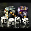 6pcs Conjunto de dados em forma de crânio 6 lados de 6 lados, Halloween Party White Skull Dice, Dados de esqueletos para novidades para o Club Bar Party, Set 6pcs